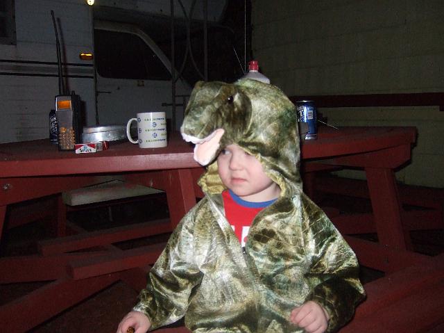 2008_1115Halloween0027.JPG